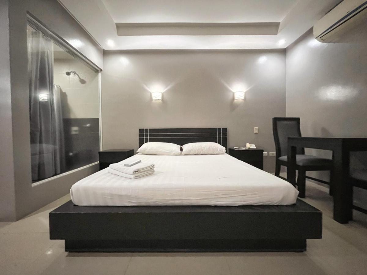 Rumi Apartelle Hotel Angeles Eksteriør billede