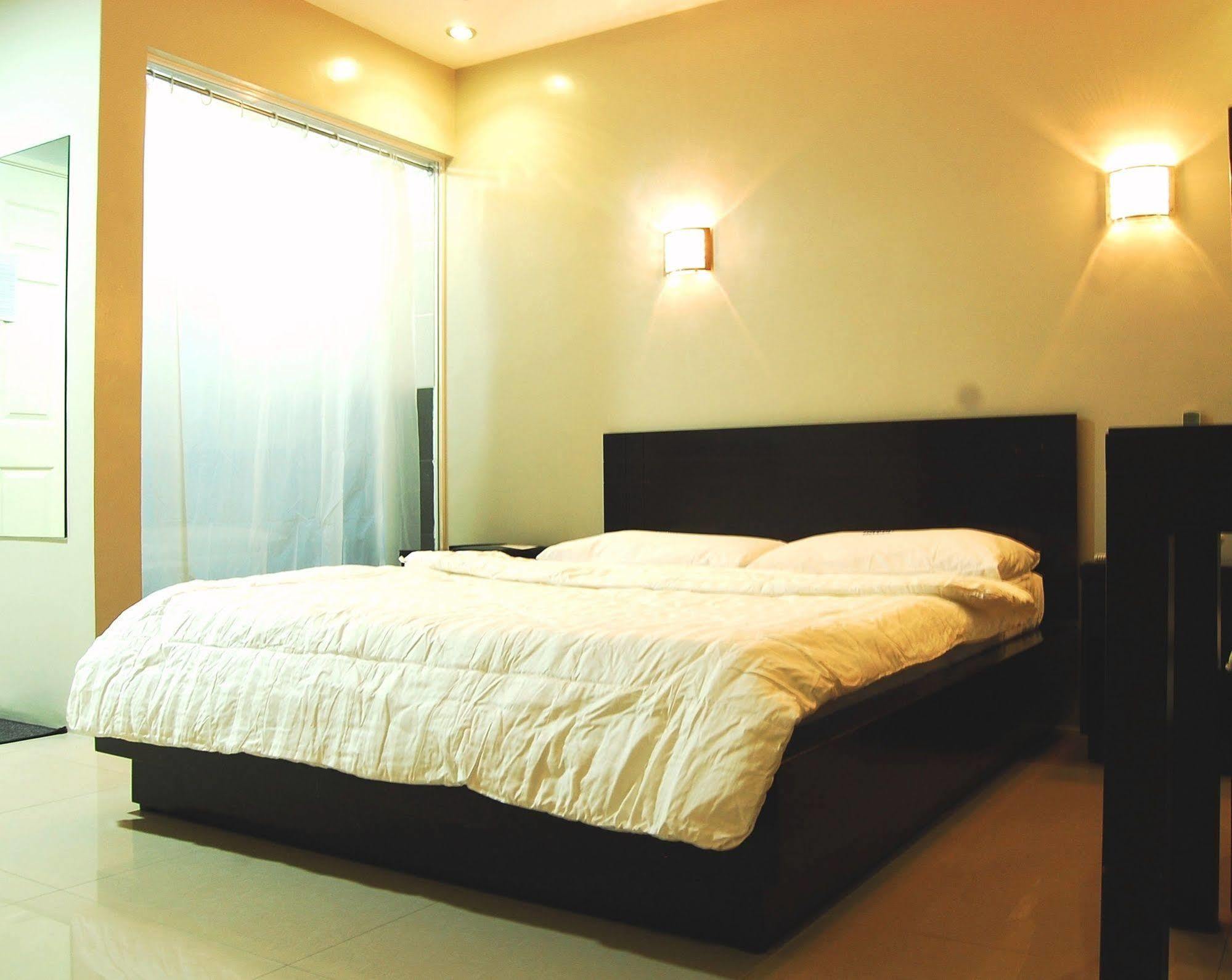 Rumi Apartelle Hotel Angeles Eksteriør billede